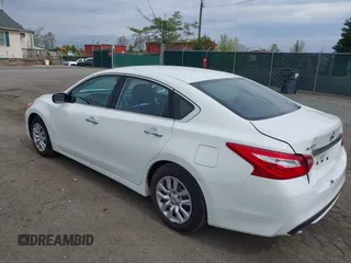 2016 Nissan Altima SV with VIN 1N4AL3APXGC211102, listed as a IAAI auction lot 41998063 with 149,760 mi miles and . Bid and sale history available at DreamBid. Image 3.