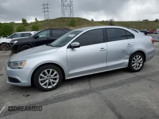 2014 Volkswagen Jetta SE with VIN 3VWD17AJ0EM314456, listed as a Copart auction lot 57380645 with 148,801 mi miles and Salvage title. Bid and sale history available at DreamBid. Image 1.