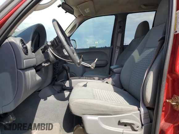 2007 Jeep Liberty Sport z VIN 1J4GL48K07W577597, wystawiony jako Copart lot #54377335 z przebiegiem 128 998 mil mil oraz Szkody całkowita. Historia ofert i sprzedaży dostępna na DreamBid. Obrazek 7.