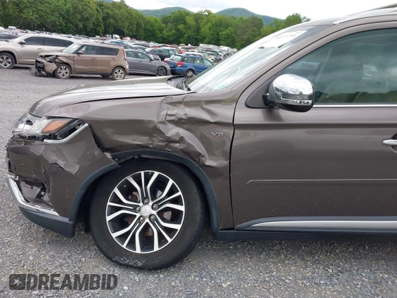 2016 Mitsubishi Outlander GT z VIN JA4JZ4AXXGZ002867, wystawiony jako IAAI lot #42327299 z przebiegiem 85 538 mil mil oraz . Historia ofert i sprzedaży dostępna na DreamBid. Obrazek 17.