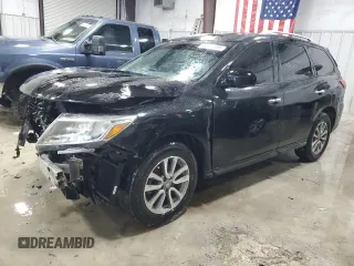 2013 Nissan Pathfinder SL with VIN 5N1AR2MM5DC661672, listed as a Copart auction lot 46464585 with 203,832 mi miles and Salvage Title. Bid and sale history available at carsss.com. Image 1.