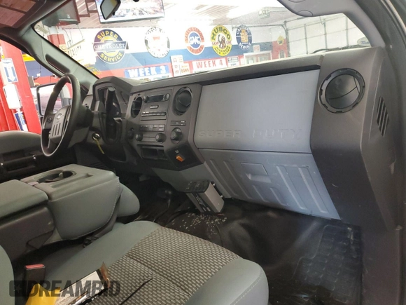 2011 Ford F-250 XL with VIN 1FTBF2B63BEC37432, listed as a IAAI auction lot 42679103 with 136,886 mi miles and . Bid and sale history available at DreamBid. Image 16.