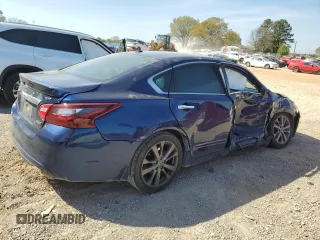 2018 Nissan Altima SR with VIN 1N4AL3AP2JC191631, listed as a Copart auction lot 50951715 with 70,852 mi miles and Salvage Title. Bid and sale history available at DreamBid. Image 3.