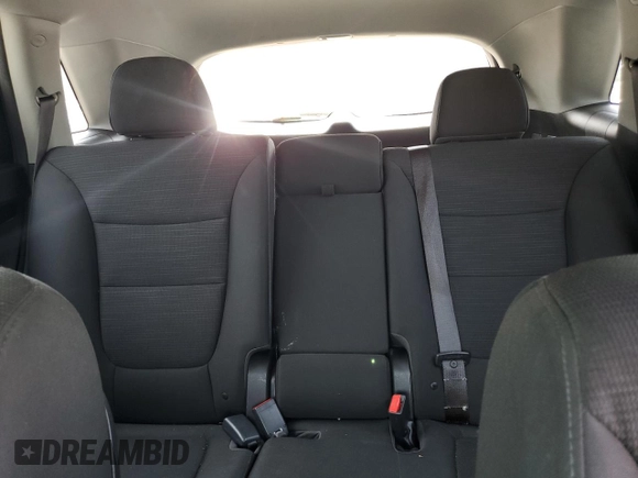 2015 Kia Sorento LX with VIN 5XYKTDA6XFG564185, listed as a Copart auction lot 62695875 with 119,509 mi miles and Clean title. Bid and sale history available at DreamBid. Image 10.