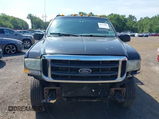 2003 Ford F-250 XL z VIN 3FTNX21L03MB41450, wystawiony jako IAAI lot #42512605 z przebiegiem 219 093 mil mil oraz . Historia ofert i sprzedaży dostępna na DreamBid. Obrazek 12.