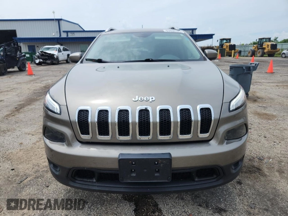 2017 Jeep Cherokee Latitude z VIN 1C4PJLCBXHW604108, wystawiony jako Copart lot #63800125 z przebiegiem 51 445 mil mil oraz Czysty tytuł • Clean title. Historia ofert i sprzedaży dostępna na DreamBid. Obrazek 5.