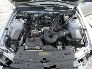 2007 Ford Mustang Deluxe with VIN 1ZVFT84N875363419, listed as a Copart auction lot 45342325 with 118,453 mi miles and Salvage Title. Bid and sale history available at carsss.com. Image 11.