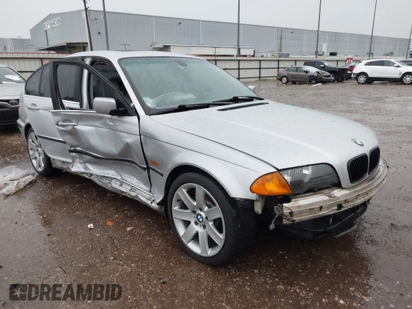 2000 BMW 3 Series 328i with VIN WBAAM533XYEJ40578, listed as a IAAI auction lot 42497924 with Not provided miles and . Bid and sale history available at DreamBid. Image 1.