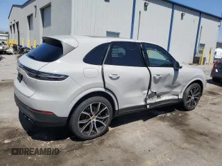 2023 Porsche Cayenne S z VIN WP1AB2AY3PDA14362, wystawiony jako Copart lot #59709925 z przebiegiem 32 287 mil mil oraz Szkoda całkowita • Salvage title. Historia ofert i sprzedaży dostępna na DreamBid. Obrazek 3.