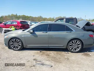 2017 Lincoln Continental Reserve with VIN 1LN6L9RP8H5603584, listed as a IAAI auction lot 42110073 with 164,075 mi miles. Bid and sale history available at carsss.com. Image 14.