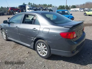 2010 Toyota Corolla z VIN 2T1BU4EE0AC489631, wystawiony jako IAAI lot #42139875 z przebiegiem 257 005 mil mil oraz . Historia ofert i sprzedaży dostępna na DreamBid. Obrazek 3.