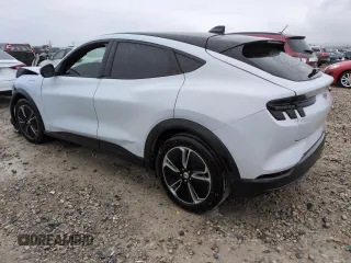 2021 Ford Mustang Mach-E Select z VIN 3FMTK1RM4MMA43693, wystawiony jako Copart lot #53386005 z przebiegiem 40 450 mil mil oraz Szkoda całkowita • Salvage title. Historia ofert i sprzedaży dostępna na DreamBid. Obrazek 2.