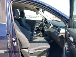2016 Kia Sorento LX with VIN 5XYPG4A37GG145552, listed as a IAAI auction lot 42014900 with 153,191 mi miles. Bid and sale history available at carsss.com. Image 5.