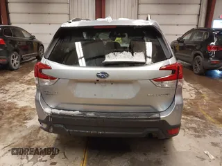 2019 Subaru Forester Premium with VIN JF2SKAGC7KH432714, listed as a IAAI auction lot 41399215 with 79,281 mi miles. Bid and sale history available at carsss.com. Image 15.