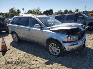 2011 Volvo XC90 I6 z VIN YV4952CY5B1575131, wystawiony jako Copart lot #58092025 z przebiegiem 170 322 mil mil oraz Szkoda całkowita • Salvage title. Historia ofert i sprzedaży dostępna na DreamBid. Obrazek 4.