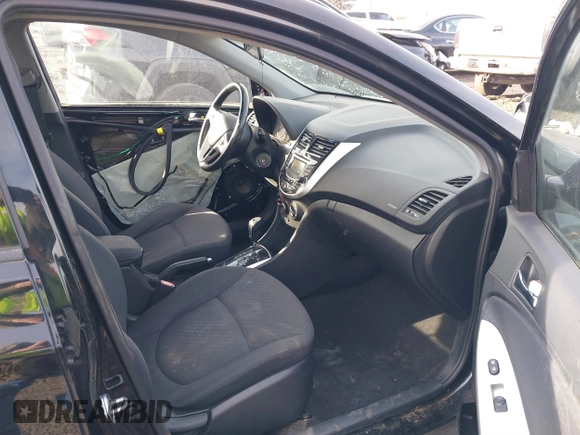 2012 Hyundai Accent SE with VIN KMHCU5AEXCU053645, listed as a IAAI auction lot 41407582 with 118,290 mi miles. Bid and sale history available at carsss.com. Image 5.