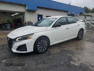 2025 Nissan Altima SV z VIN 1N4BL4DV7SN372198, wystawiony jako Copart lot #58891525 z przebiegiem 6 118 mil mil oraz Czysty tytuł • Clean title. Historia ofert i sprzedaży dostępna na DreamBid. Obrazek 1.