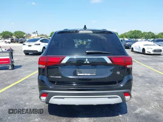 2020 Mitsubishi Outlander ES with VIN JA4AD2A30LZ012270, listed as a IAAI auction lot 39376839 with 72,193 mi miles and . Bid and sale history available at DreamBid. Image 16.