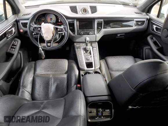 2016 Porsche Macan S with VIN WP1AB2A56GLB41649, listed as a Copart auction lot 81804904 with 76,135 mi miles and Salvage title. Bid and sale history available at DreamBid. Image 8.
