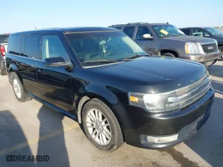 2013 Ford Flex SEL with VIN 2FMHK6C89DBD33136, listed as a IAAI auction lot 42019929 with 190,574 mi miles. Bid and sale history available at carsss.com. Image 1.