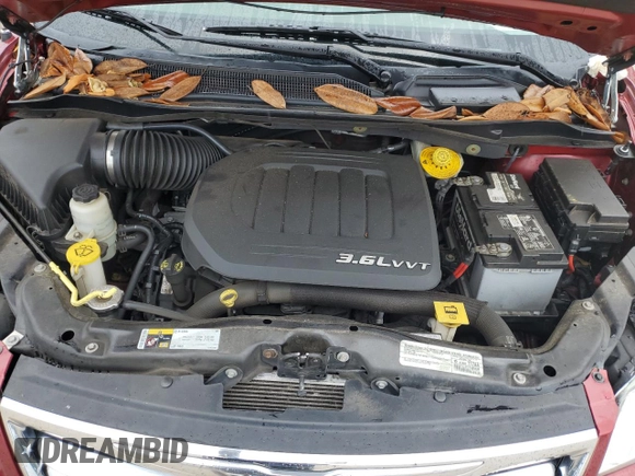 2015 Chrysler Town & Country Touring with VIN 2C4RC1BG6FR628111, listed as a Copart auction lot 71528604 with 81,763 mi miles and Salvage Title. Bid and sale history available at DreamBid. Image 12.