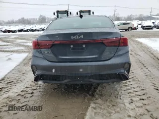 2024 Kia Forte LXS with VIN 3KPF24ADXRE731293, listed as a Copart auction lot 44230905 with 22,265 mi miles and Salvage Title. Bid and sale history available at carsss.com. Image 6.
