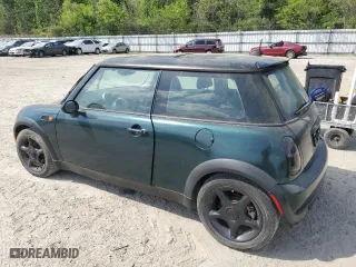 2005 MINI Cooper Hardtop with VIN WMWRC33415TC59441, listed as a Copart auction lot 54093295 with 138,327 mi miles and Clean Title. Bid and sale history available at carsss.com. Image 2.