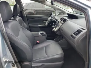 2013 Toyota Prius Two with VIN JTDZN3EU2D3191026, listed as a IAAI auction lot 42129523 with 210,009 mi miles and . Bid and sale history available at carsss.com. Image 5.
