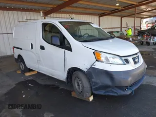 2018 Nissan NV200 S with VIN 3N6CM0KN0JK699437, listed as a IAAI auction lot 42192309 with 140,280 mi miles and . Bid and sale history available at DreamBid. Image 1.