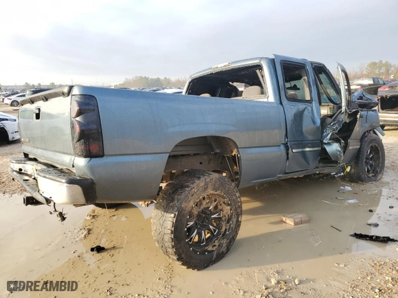 2006 Chevrolet Silverado 1500 LT1 with VIN 2GCEC19V461344655, listed as a Copart auction lot 43519535 with 0 mi miles and Salvage Title. Bid and sale history available at carsss.com. Image 3.