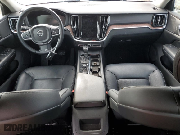 2021 Volvo S60 Momentum with VIN 7JR102FK7MG094255, listed as a Copart auction lot 49794784 with 27,021 mi miles. Bid and sale history available at carsss.com. Image 8.
