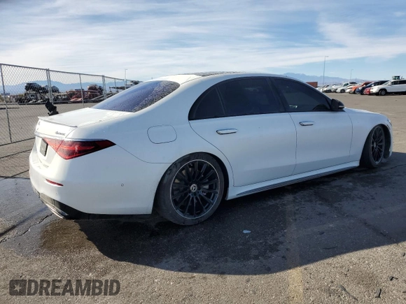 2024 Mercedes-Benz S 580e with VIN W1K6G6KB0RA259964, listed as a Copart auction lot 82029224 with 9,447 mi miles and Salvage Title. Bid and sale history available at DreamBid. Image 3.