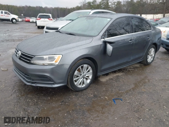 2015 Volkswagen Jetta SE с VIN 3VWLA7AJ7FM218630, выставлен на аукционе IAAI как лот 41621751 с пробегом 236 575 миль миль и . История ставок и продаж доступна на DreamBid. Изображение 18.