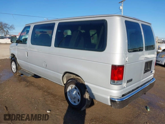 2008 Ford Econoline Passenger XL with VIN 1FMNE11W38DB13134, listed as a IAAI auction lot 41421017 with 191,764 mi miles and . Bid and sale history available at DreamBid. Image 3.