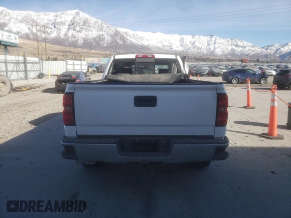 2017 Chevrolet Silverado 1500 LT with VIN 1GCUKREC1HF191908, listed as a Copart auction lot 42189435 with 149,860 mi miles and Salvage Title. Bid and sale history available at DreamBid. Image 6.