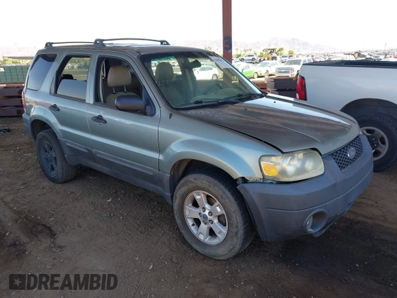 2005 Ford Escape XLT с VIN 1FMYU03125DA13534, выставлен на аукционе IAAI как лот 42699652 с пробегом 118 219 миль миль и . История ставок и продаж доступна на DreamBid. Изображение 1.
