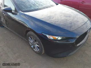 2022 Mazda Mazda3 Hatchback 2.5 S with VIN JM1BPAJL9N1515440, listed as a IAAI auction lot 41023647 with 42,818 mi miles. Bid and sale history available at carsss.com. Image 1.