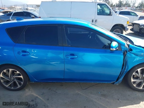 2018 Toyota Corolla iM with VIN JTNKARJE8JJ556357, listed as a IAAI auction lot 41687151 with 111,530 mi miles. Bid and sale history available at carsss.com. Image 14.