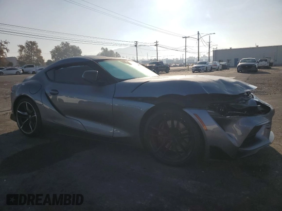 2021 Toyota GR Supra 3.0 with VIN WZ1DB0C04MW038391, listed as a Copart auction lot 83372814 with 0 mi miles and Salvage Title. Bid and sale history available at carsss.com. Image 4.
