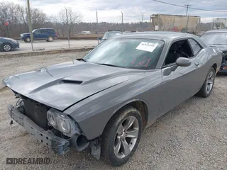 2018 Dodge Challenger SXT with VIN 2C3CDZAG4JH121827, listed as a IAAI auction lot 41519295 with NaN miles. Bid and sale history available at carsss.com. Image 17.