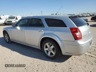 2008 Dodge Magnum with VIN 2D4FV47T78H221267, listed as a Copart auction lot 50147445 with 141,699 mi miles and Clean Title. Bid and sale history available at carsss.com. Image 2.