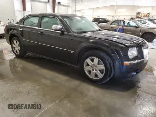 2006 Chrysler 300 C with VIN 2C3LK63H06H346022, listed as a Copart auction lot 74613344 with 200,509 mi miles and Salvage Title. Bid and sale history available at carsss.com. Image 4.