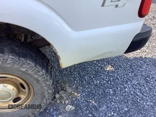 2015 Ford F-250 XLT with VIN 1FT7X2B68FEB62395, listed as a IAAI auction lot 42726836 with 113,535 mi miles and . Bid and sale history available at DreamBid. Image 6.
