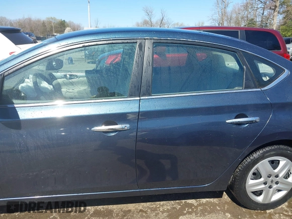 2014 Nissan Sentra SR z VIN 3N1AB7AP5EL687248, wystawiony jako IAAI lot #41880021 z przebiegiem 154 634 mil mil oraz . Historia ofert i sprzedaży dostępna na DreamBid. Obrazek 14.