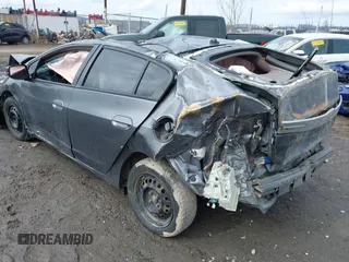 2012 Honda Insight LX with VIN JHMZE2H53CS001624, listed as a IAAI auction lot 42024921 with Not provided miles and . Bid and sale history available at DreamBid. Image 3.