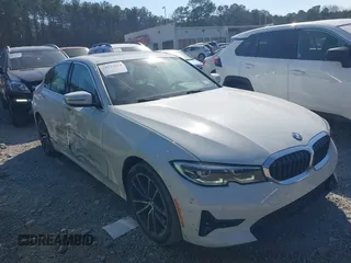 2020 BMW 3 Series 330i xDrive with VIN 3MW5R7J02L8B34499, listed as a IAAI auction lot 41773024 with 69,060 mi miles. Bid and sale history available at carsss.com. Image 1.