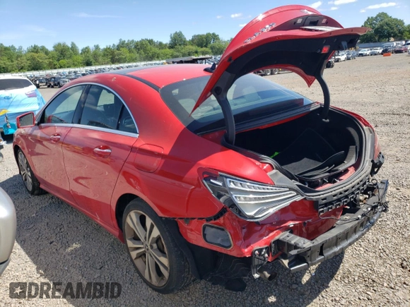2019 Mercedes-Benz CLA 250 z VIN WDDSJ4GB3KN724488, wystawiony jako Copart lot #57638645 z przebiegiem 49 989 mil mil oraz Szkoda całkowita • Salvage title. Historia ofert i sprzedaży dostępna na DreamBid. Obrazek 2.