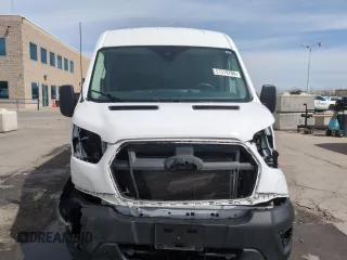 2023 Ford Transit with VIN 1FTBF8C88PKC07161, listed as a Copart auction lot 51319765 with 10,384 mi miles and Salvage Title. Bid and sale history available at DreamBid. Image 5.