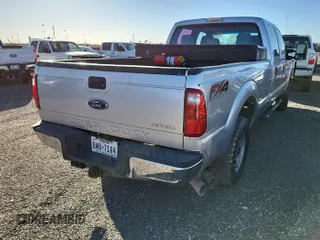 2015 Ford F-250 Lariat z VIN 1FT7W2BT9FEB22044, wystawiony jako IAAI lot #42522912 z przebiegiem 219 592 mil mil oraz . Historia ofert i sprzedaży dostępna na DreamBid. Obrazek 1.