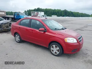 2011 Chevrolet Aveo 1LT z VIN KL1TD5DE2BB143387, wystawiony jako IAAI lot #42325313 z przebiegiem 150 231 mil mil oraz . Historia ofert i sprzedaży dostępna na DreamBid. Obrazek 1.